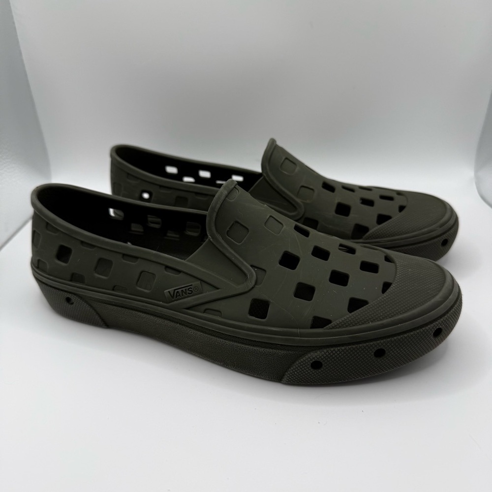 Vans Slip-On‎ TRK Olive Green Men's US 6 - Women's 7.5